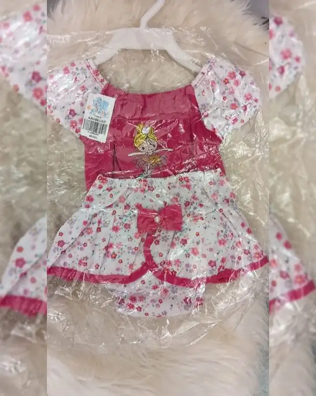 Conjunto de bebê pink floral com bailarina, na embalagem