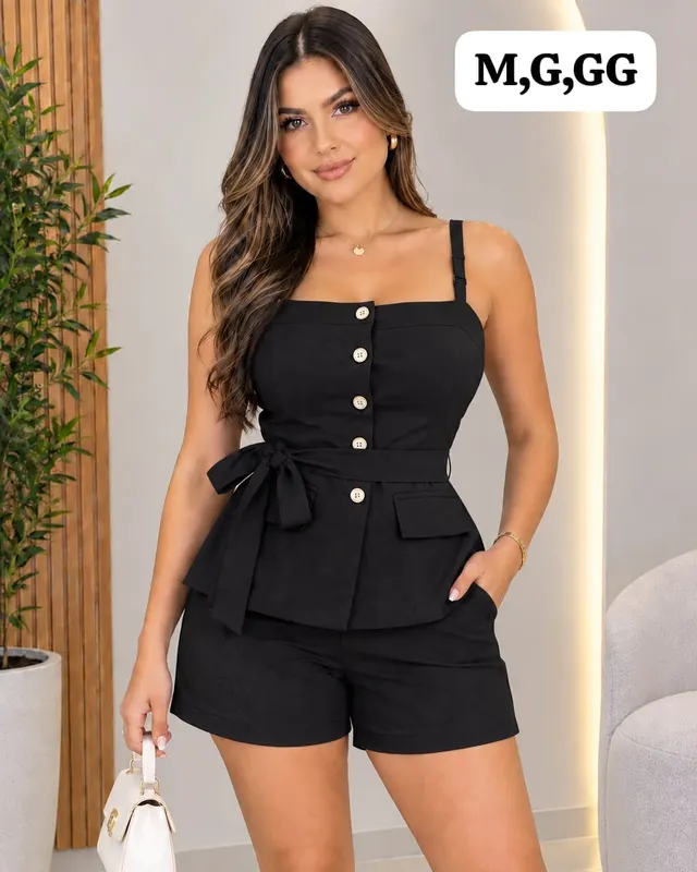 Conjunto preto de alça com botões e laço